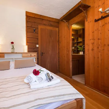 Amethystes E1 In Out - Happy Apartmán