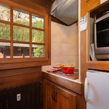 Amethystes E1 In Out - Happy